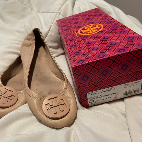 Cream colored Tory Burch flats - Picture 2 of 2
